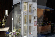 NEWS - Coronavirus: Blumenautomaten bieten einen 7/24-Service in Fribourg
