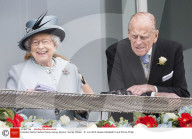 RETRO -  Queen Elizabeth II