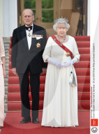 RETRO -  Queen Elizabeth II