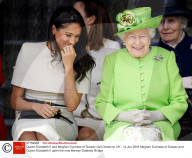 RETRO -  Queen Elizabeth II