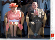 RETRO -  Queen Elizabeth II