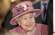 RETRO -  Queen Elizabeth II