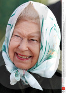 RETRO -  Queen Elizabeth II