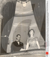 RETRO -  Queen Elizabeth II