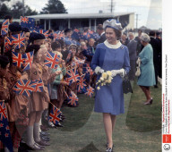 RETRO -  Queen Elizabeth II