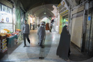 NEWS - Coronavirus: Alltag im Iran in der Stadt Qom