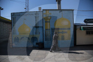 NEWS - Coronavirus: Alltag im Iran in der Stadt Qom