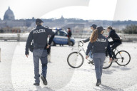NEWS - Coronavirus: Oster-Lockdown - Die Polizei kontrolliert in Rom die Einhaltung der Massnahmen