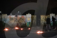 NEWS - Zusammenstösse zwischen nationalistischen Jugendlichen und Loyalisten in Belfast