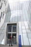 NEWS - Coronavirus: Valneva meldet positive Daten aus klinischer Studie mit Impfstoff