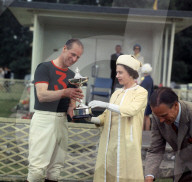 ROYALS - Prinz Philipp
