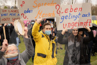 NEWS - Coronavirus:  Corona-Proteste in Frankfurt