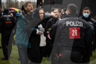 NEWS - Coronavirus:  Corona-Proteste in Frankfurt