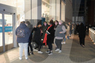 NEWS - Coronavirus: Erste Shopper im Kleiderladen Primark in Essex nach den Lockerungen