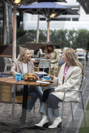 Bluebird caf?e
