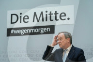 NEWS -  Rückendeckung durch Präsidium und Vorstand der CDU: Parteichef Armin Laschet bei der Pk in Berlin