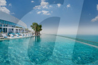 FEATURE - Hotel in Dubai hat den höchsten Infinity-Pool der Welt
