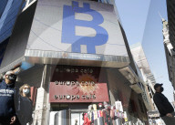 NEWS -  Börsengang von Coinbase Global an der Nasdaq, New York
