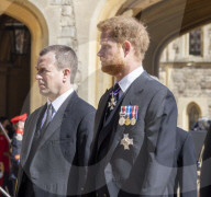ROYALS - Beerdigung von Prinz Philip: Familie schreitet hinter dem Sarg