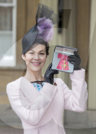 PEOPLE - Helen McCrory, Star in "Peaky Blinders" und "Harry Potter", stirbt mit 52 Jahren an Krebs