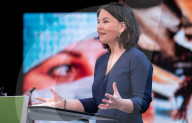 NEWS - Deutschland: Annalena Baerbock stellt sich als Kanzlerkandidatin für die Grünen vor