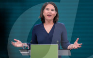 NEWS - Deutschland: Annalena Baerbock stellt sich als Kanzlerkandidatin für die Grünen vor