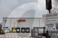 NEWS - Haribo baut im ehemaligen Werk Wilkau Hasslau den Schriftzug ab