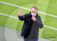 SPORT - Trainer Hansi Flick beim Spiel Bayern München gegen Leverkusen