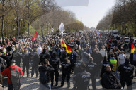 NEWS - Coronavirus: Corona-Demo in Berlin