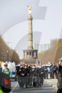 NEWS - Coronavirus: Corona-Demo in Berlin
