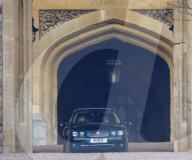 ROYALS -  Die Queen macht an ihrem 95. Geburtstag einen Ausflug mit dem Auto nach Frogmore