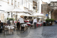 NEWS - Coronavirus: Nach langem Shutdown - Italiens Gastronomie darf wieder servieren