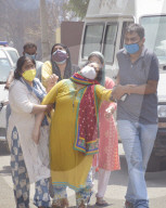 NEWS - Coronavirus: Einäscherung von Covid-19-Opfern, Ghaziabad, Uttar Pradesh, Indien