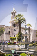 Plaza de Armas fountain and Basilica Cathedral of Arequipa, Arequipa, Peru