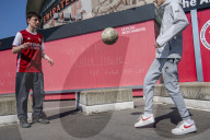 Thousands of Arsenal fans stage protest against Kroenke outside stadium. Around 3,000 fans outside stadium before Everton game. Spotify founder Daniel Ek ‘happy to throw my hat in the ring’