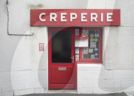 simple creperie brittany