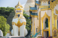 Shwedagon Pagoda, the most sacred Buddhist pagoda in Myanmar, Yangon (Rangoon), Myanmar (Burma), Asia