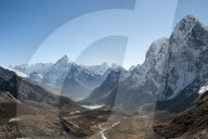 Ama Dablam seen from the Cho La pass in the Khumbu region, Himalayas, Nepal, Asia