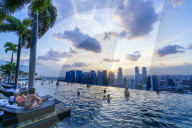 Infinity pool on the roof of the Marina Bay Sands Hotel with spectacular views over the Singapore skyline, Singapore, Southeast Asia, Asia