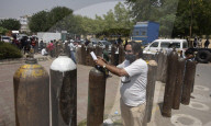 NEWS - Coronavirus: Indien geht der Sauerstoff aus