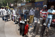 NEWS - Coronavirus: Indien geht der Sauerstoff aus