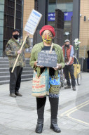 Bristol police admit protest ban under Covid powers was unlawful
Force apologise and will pay damages for arresting four protesters at Colston statue-toppling hearing