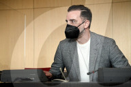 NEWS - Prozess wegen Kinderpornos: Ex-Fussballer Metzelder zu 10 Monaten Haft auf Bewährung verurteilt