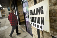 NEWS - Superwahltag in Schottland, Wales und England gestartet