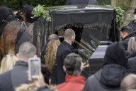 PEOPLE - Trauerfeier und Beerdigung von Willi Herren auf dem Melaten Friedhof