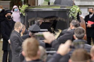 PEOPLE - Trauerfeier und Beerdigung von Willi Herren auf dem Melaten Friedhof