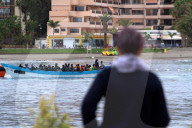 NEWS - 51 Migranten werden vor Los Cristianos, Teneriffa, gerettet