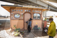Homeless Oaklanders were tired of the housing crisis. So they built a ‘miracle’ village