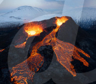 FEATURE - Fotograf fängt spektakuläre Fotos der Fagradalsfjall-Eruption auf Island ein
