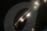 NEWS - Eskalation im Nahen Osten: Raketenangriffe auf Tel Aviv, Luftangriffe auf Gaza